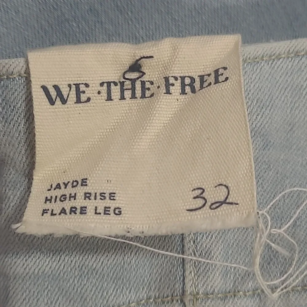 NWT Free People We The Free Jayde Flare Jeans in Sea Wash